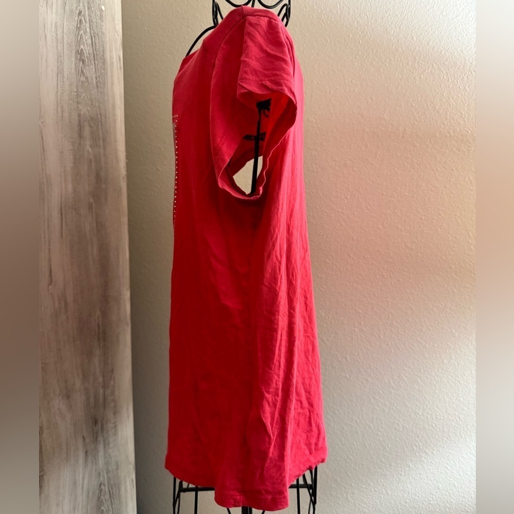 Guess Red/pink Tee with Silver Design - Picture 3 of 8